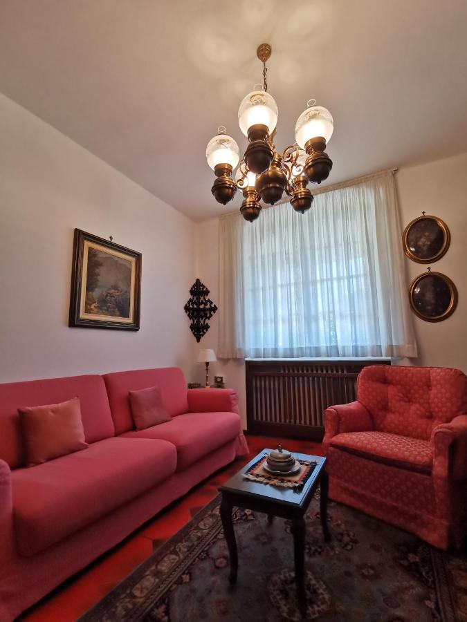 טיראנו Casa Vacanze - Residenza Elvezia מראה חיצוני תמונה