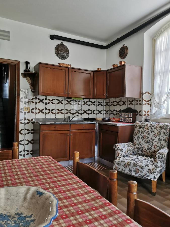 טיראנו Casa Vacanze - Residenza Elvezia מראה חיצוני תמונה